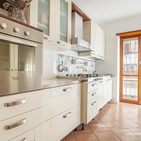 Apartmán Eur Luminous And Large Family Terrace